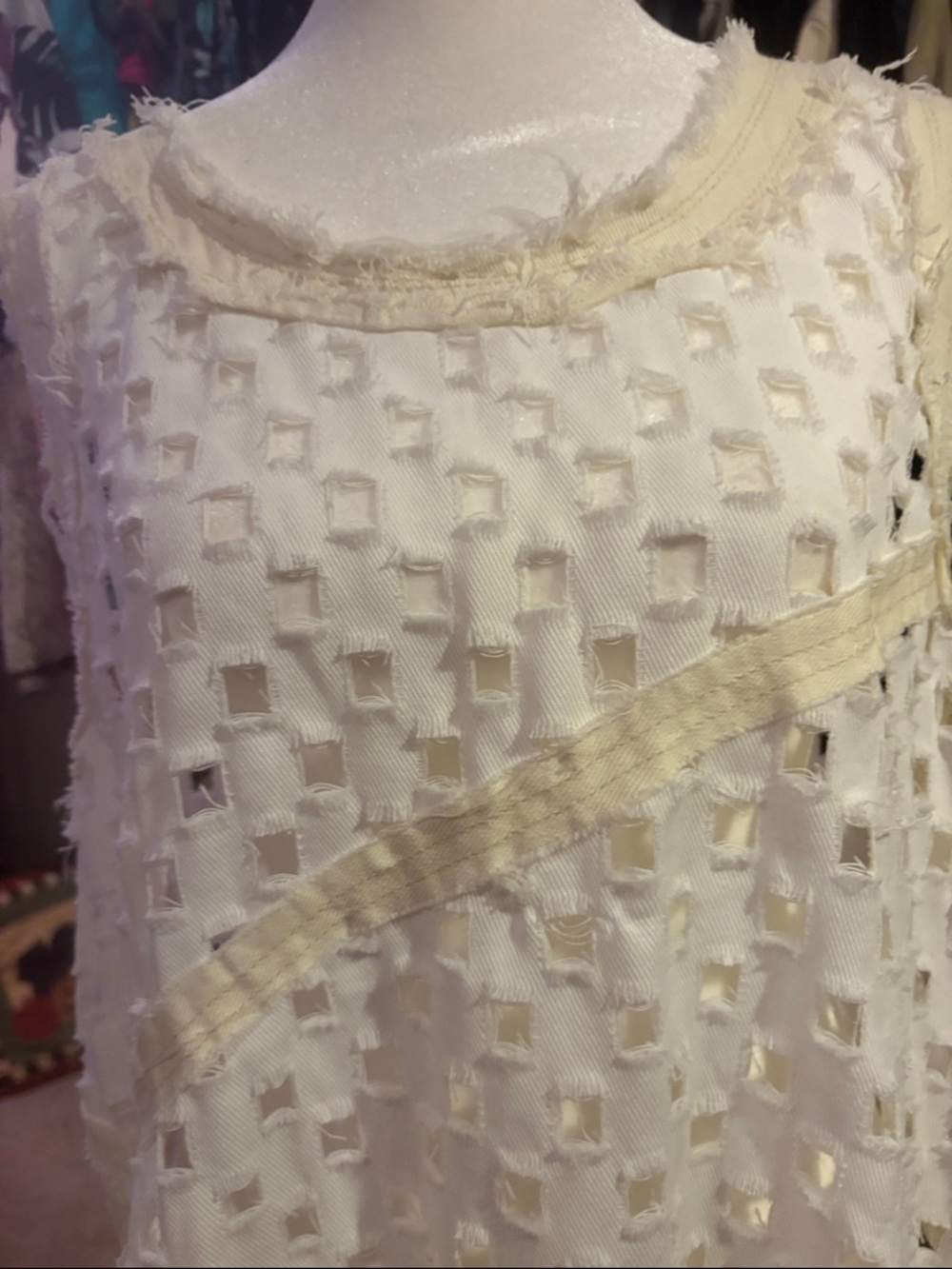 POL Light Cream Sleeveless Textured Cutout Dress Sz M NWOT - Picture 2 of 8